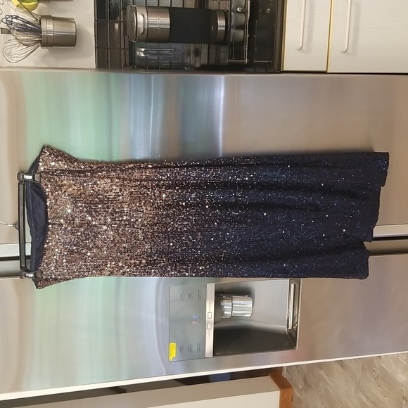 💕TRINA TURK💕 Stella Dress ~ Supernova Sequin Moonstone/Midnight Ombre 8 NWT - Picture 9 of 16
